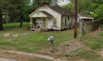 Home For Sale in Bay City, Texas