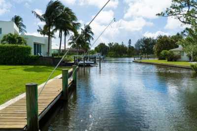 Residential Land For Sale in Jupiter, Florida