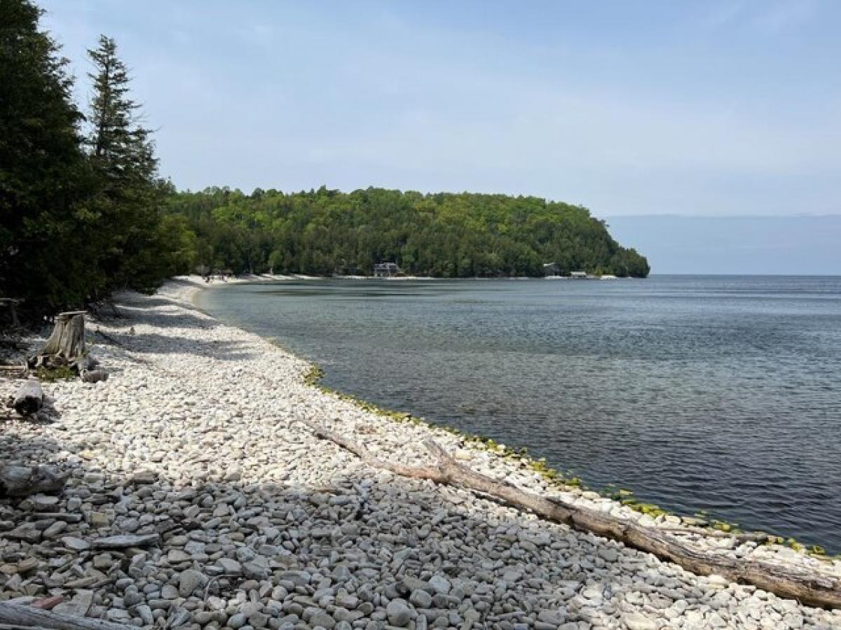 Picture of Home For Sale in Sister Bay, Wisconsin, United States