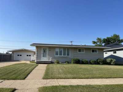 Home For Sale in Minot, North Dakota