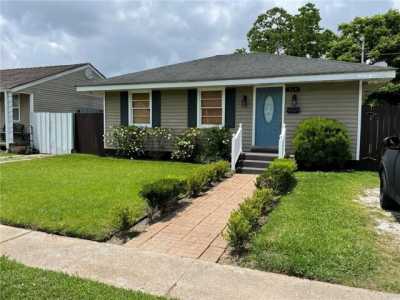 Home For Rent in Arabi, Louisiana