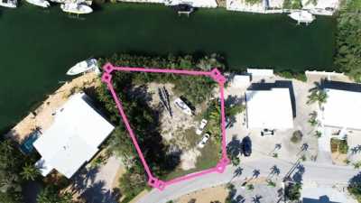 Residential Land For Sale in Islamorada, Florida