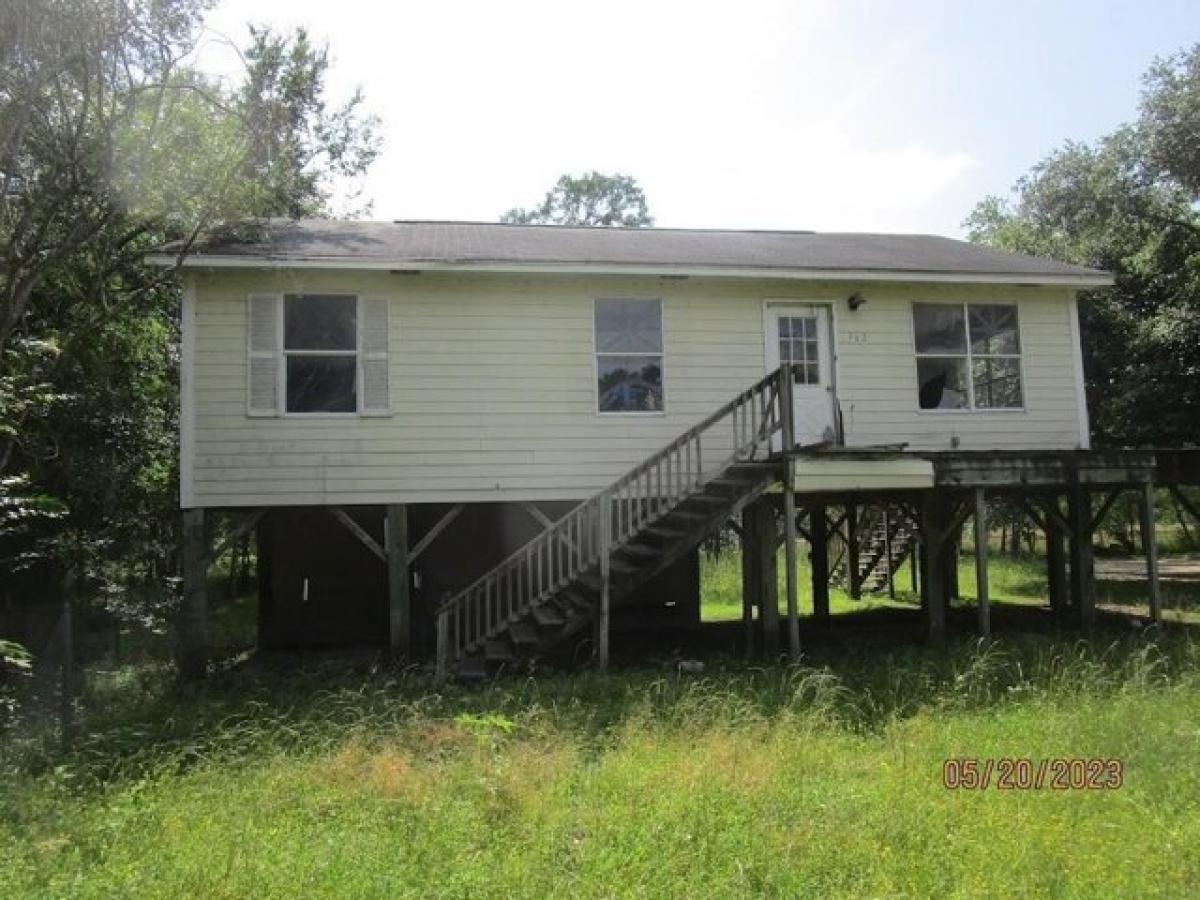 Picture of Home For Sale in Trinity, Texas, United States