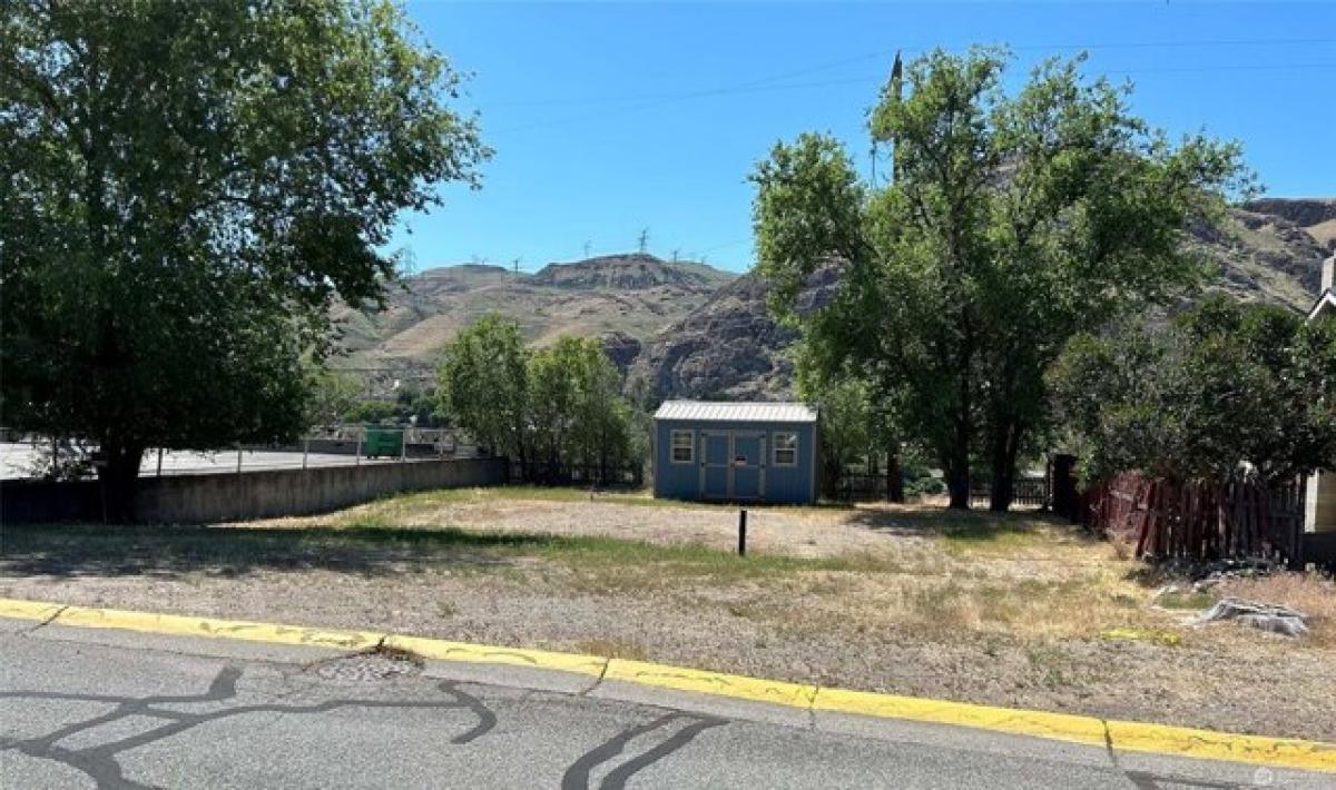 Picture of Residential Land For Sale in Coulee Dam, Washington, United States