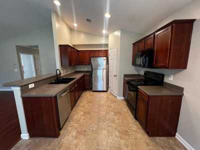 Home For Rent in Ladson, South Carolina