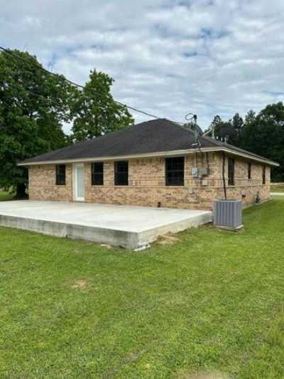 Home For Sale in Diboll, Texas