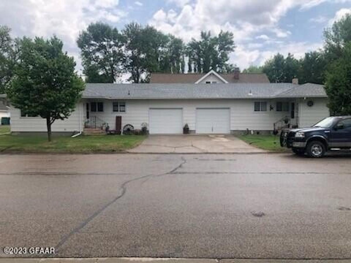 Picture of Home For Sale in Hatton, North Dakota, United States