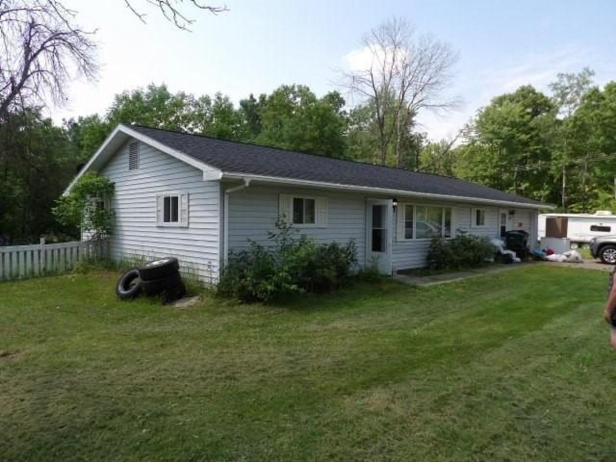 Picture of Home For Sale in Merrillan, Wisconsin, United States