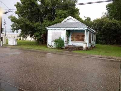 Home For Sale in Plaquemine, Louisiana