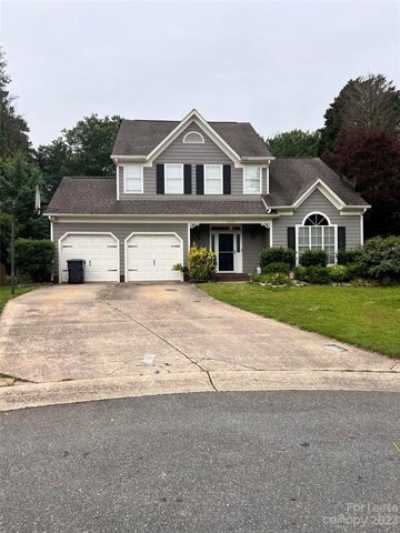 Home For Rent in Huntersville, North Carolina