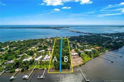 Residential Land For Sale in Sewalls Point, Florida