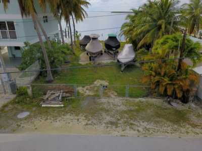 Residential Land For Sale in Key Largo, Florida