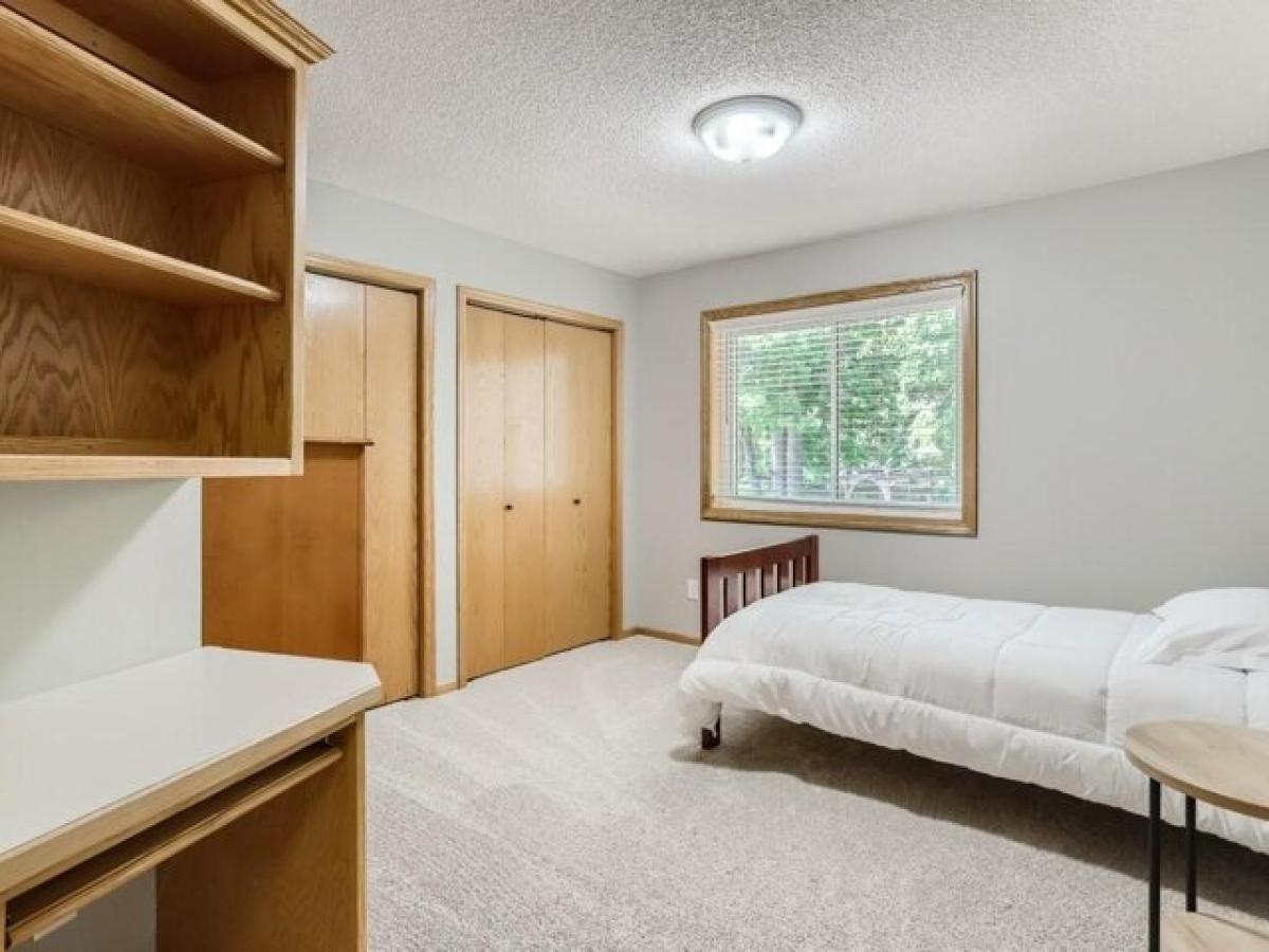 Picture of Home For Sale in Coon Rapids, Minnesota, United States