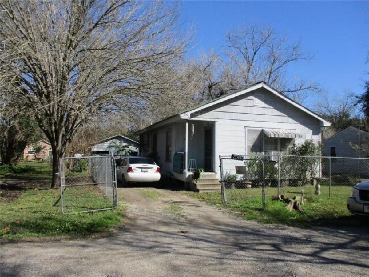 Picture of Home For Sale in La Marque, Texas, United States