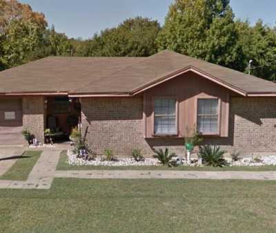 Home For Sale in Crockett, Texas