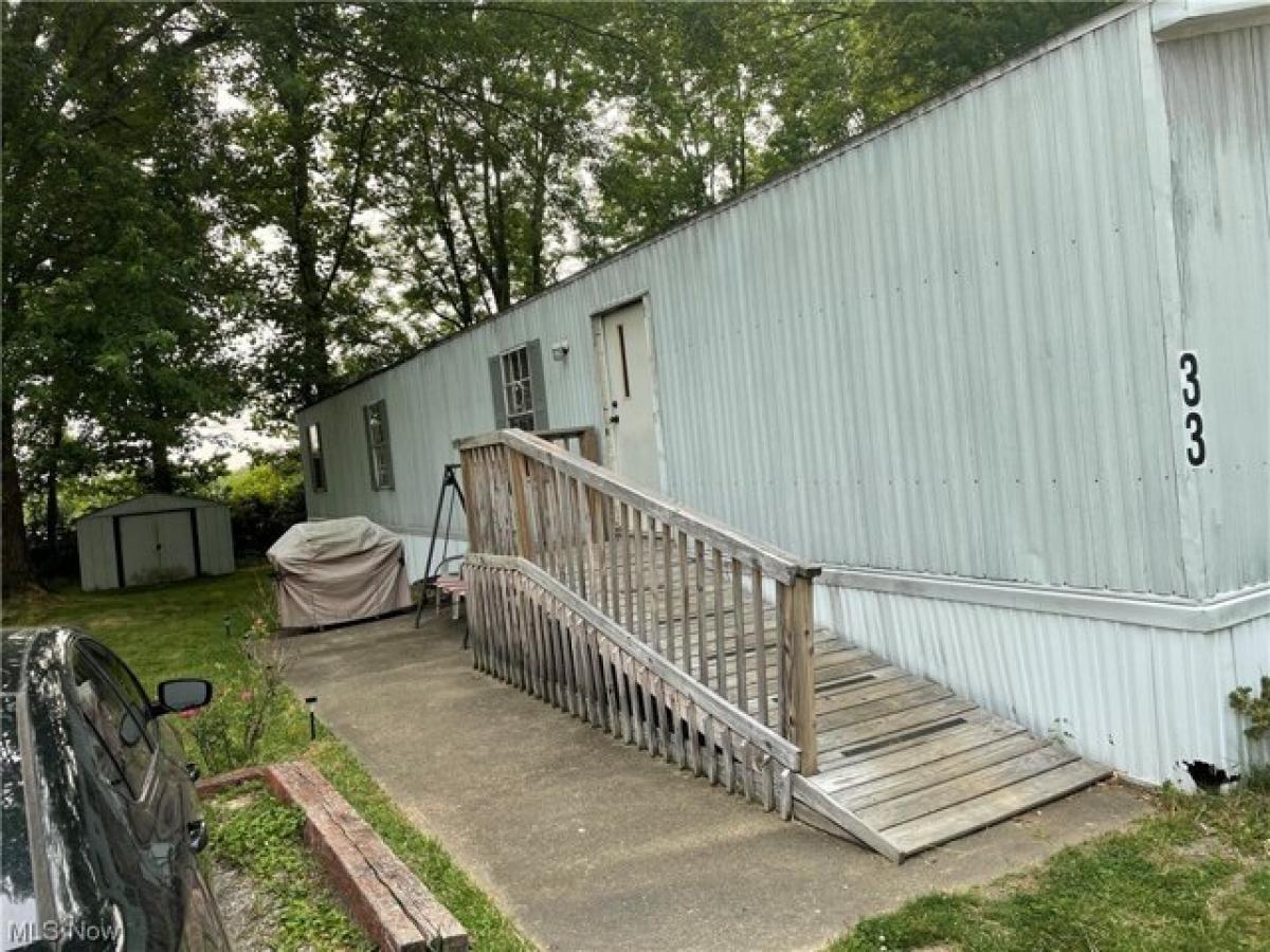 Picture of Home For Sale in Zanesville, Ohio, United States