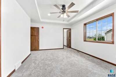 Home For Sale in Hartford, South Dakota