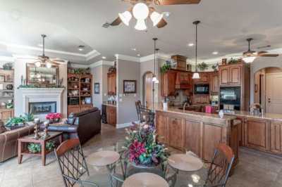 Home For Sale in Granbury, Texas