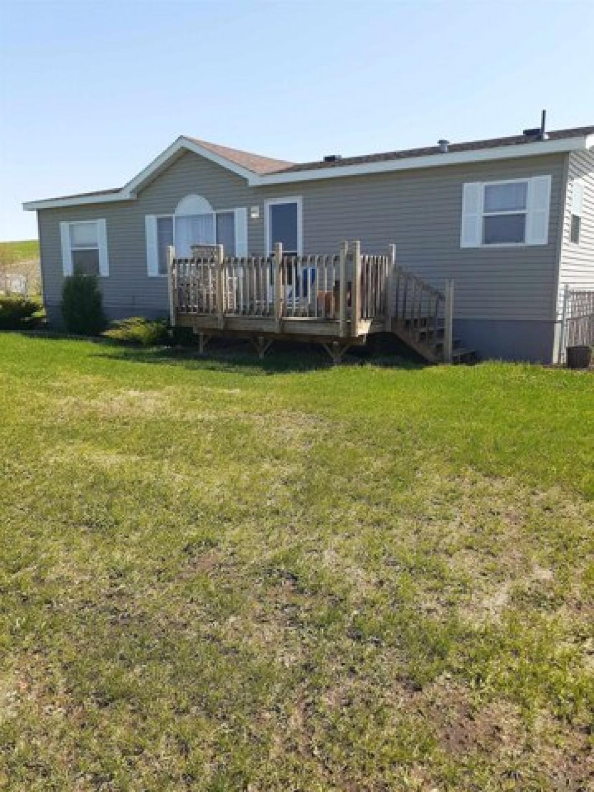 Picture of Home For Sale in Minot, North Dakota, United States