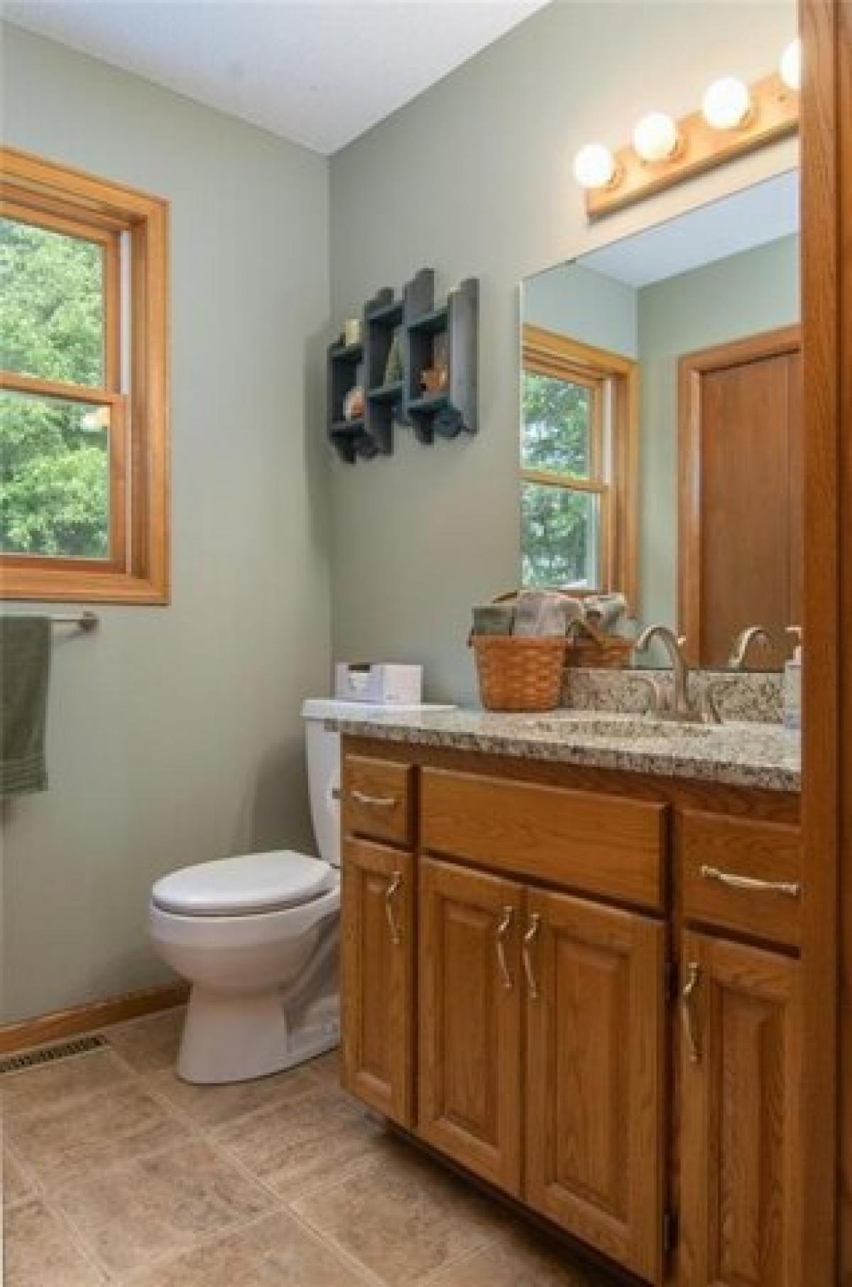 Picture of Home For Sale in Dresser, Wisconsin, United States