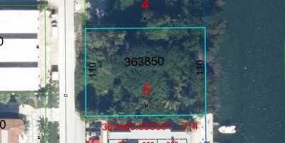 Residential Land For Sale in Marathon, Florida