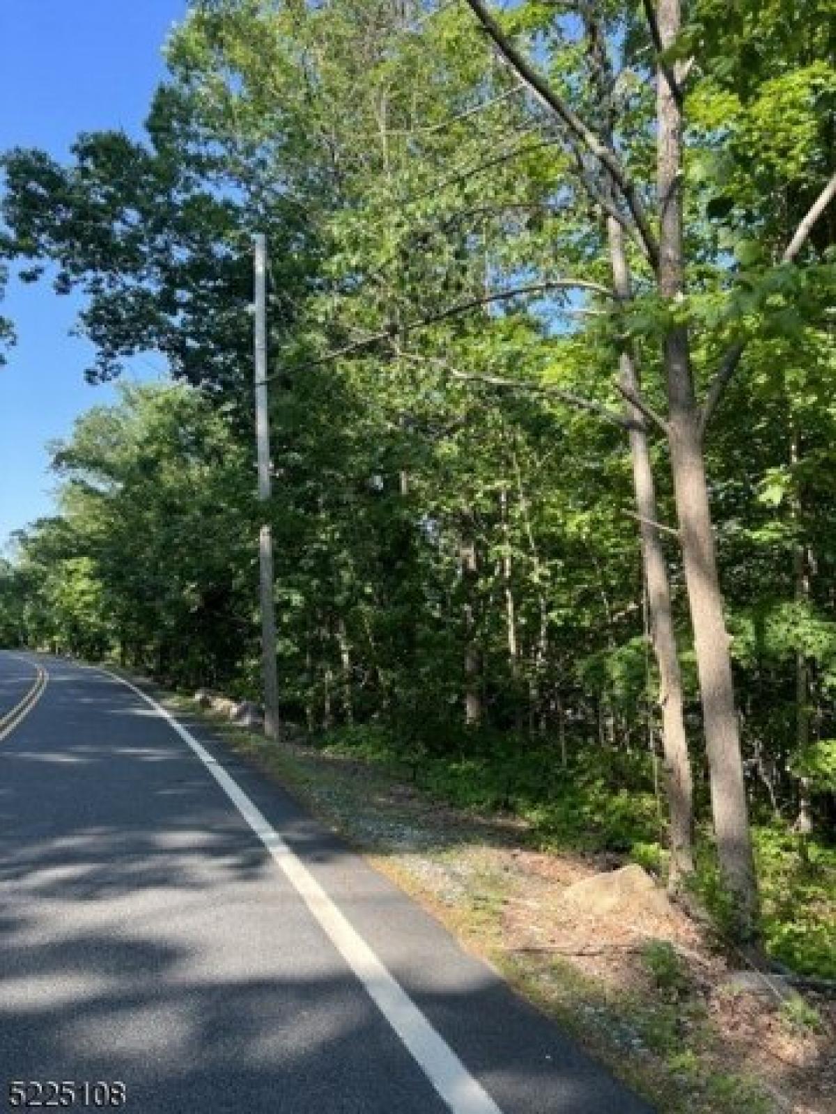 Picture of Residential Land For Sale in West Milford, New Jersey, United States