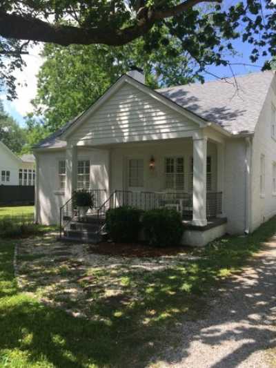 Home For Rent in Franklin, Tennessee