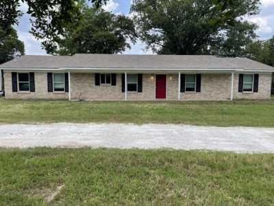 Home For Sale in Diana, Texas