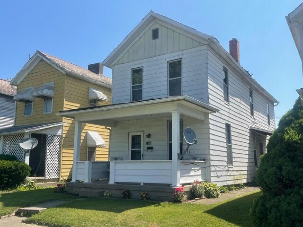 Picture of Home For Sale in Zanesville, Ohio, United States