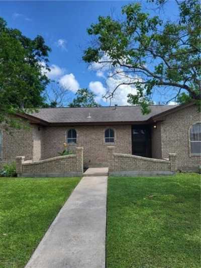 Home For Sale in Robstown, Texas