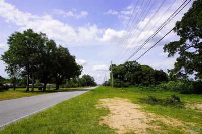 Residential Land For Sale in Pace, Florida