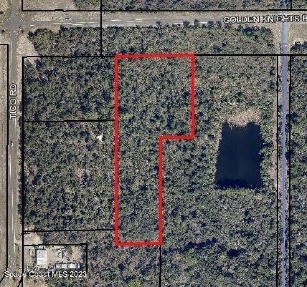 Picture of Residential Land For Sale in Titusville, Florida, United States