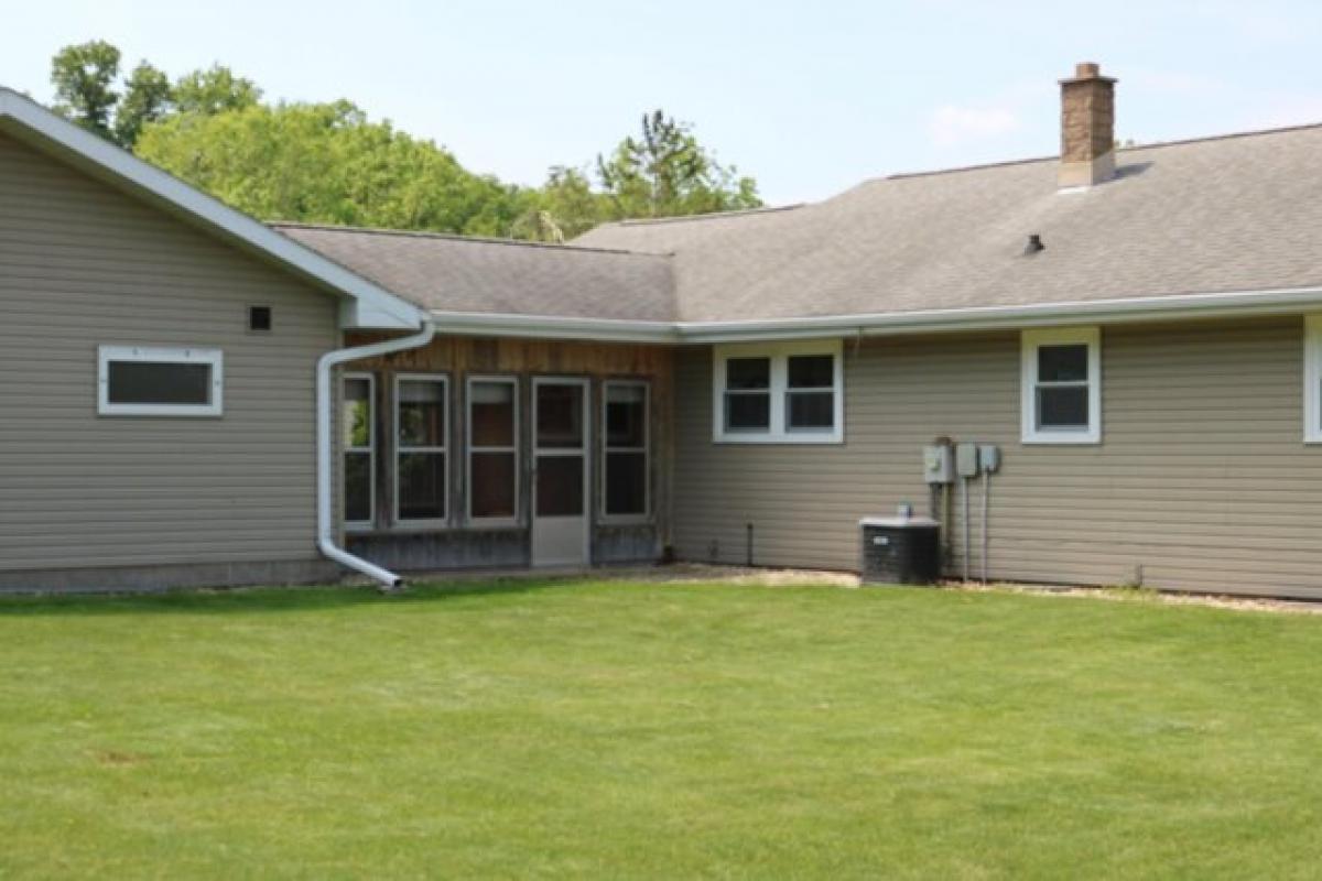 Picture of Home For Sale in Coon Valley, Wisconsin, United States