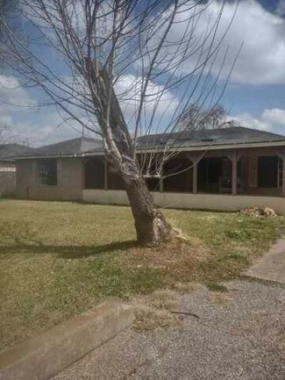 Home For Sale in Stafford, Texas