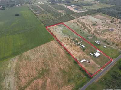 Residential Land For Sale in Pleasanton, Texas