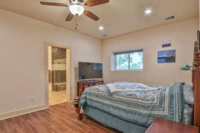 Home For Sale in Santa Fe, Texas