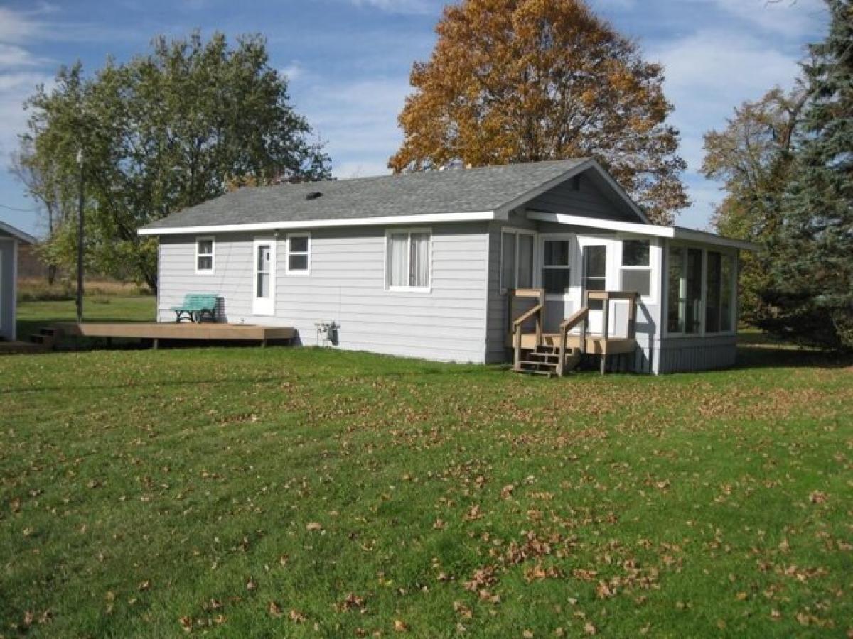 Picture of Home For Sale in Garrison, Minnesota, United States