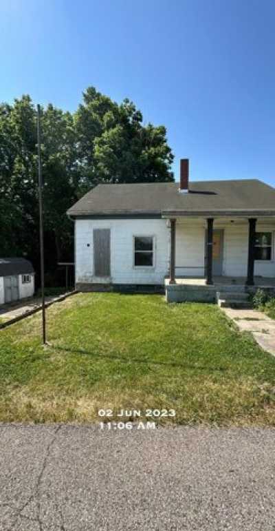 Home For Sale in Cambridge City, Indiana