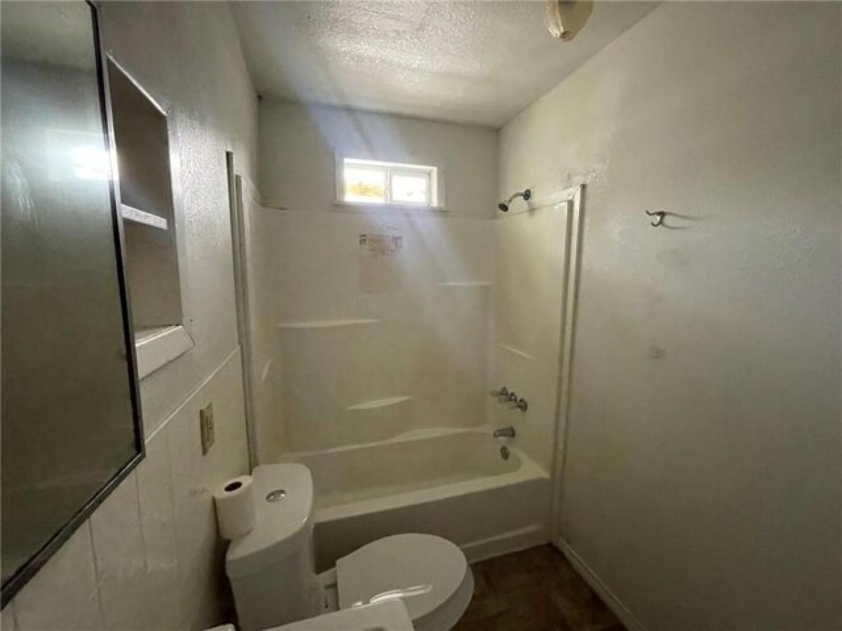 Picture of Home For Sale in Robstown, Texas, United States