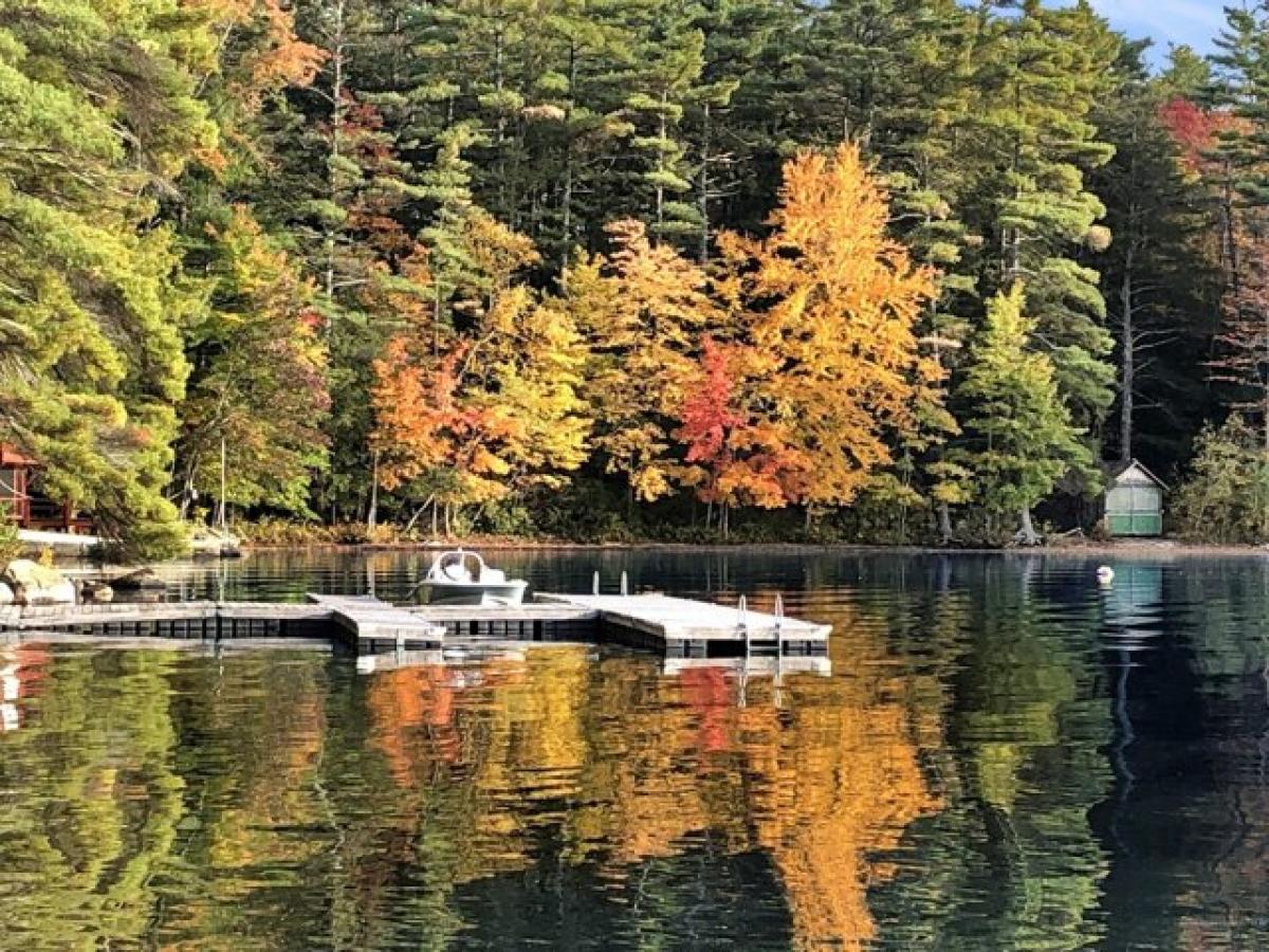 Picture of Home For Sale in Bridgton, Maine, United States