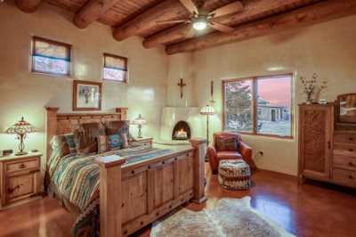 Home For Sale in Santa Fe, New Mexico