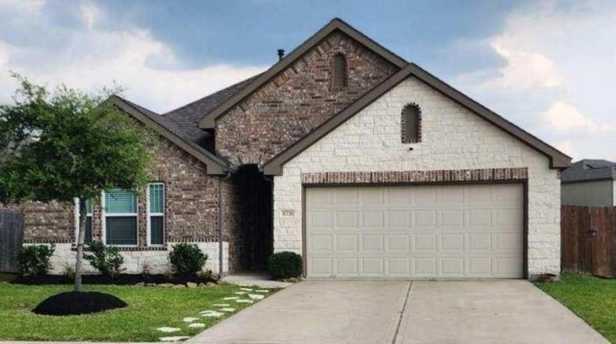 Picture of Home For Sale in Hockley, Texas, United States