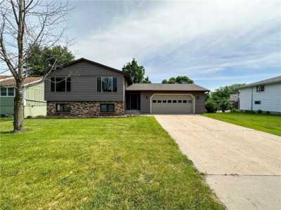 Home For Sale in Gaylord, Minnesota