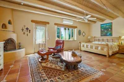 Home For Sale in El Prado, New Mexico