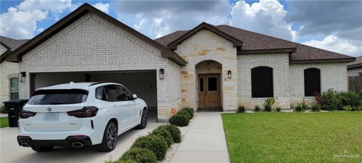 Picture of Home For Sale in Alton, Texas, United States