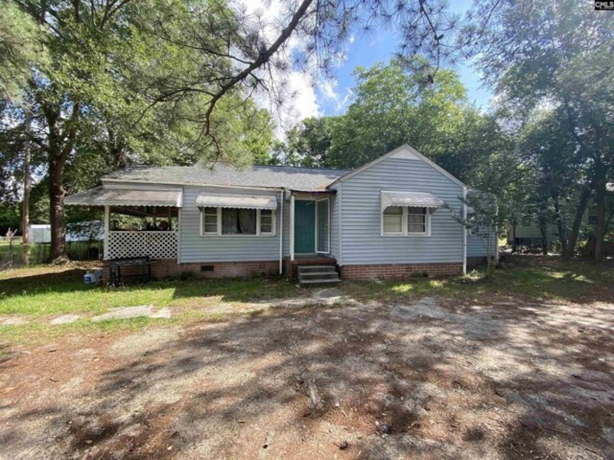 Picture of Home For Sale in Camden, South Carolina, United States