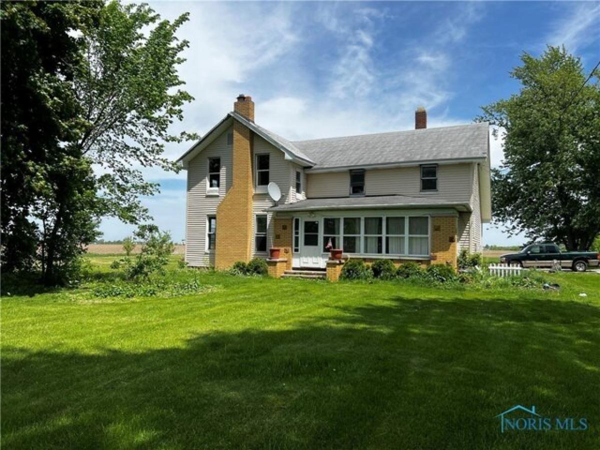 Picture of Home For Sale in Perrysburg, Ohio, United States