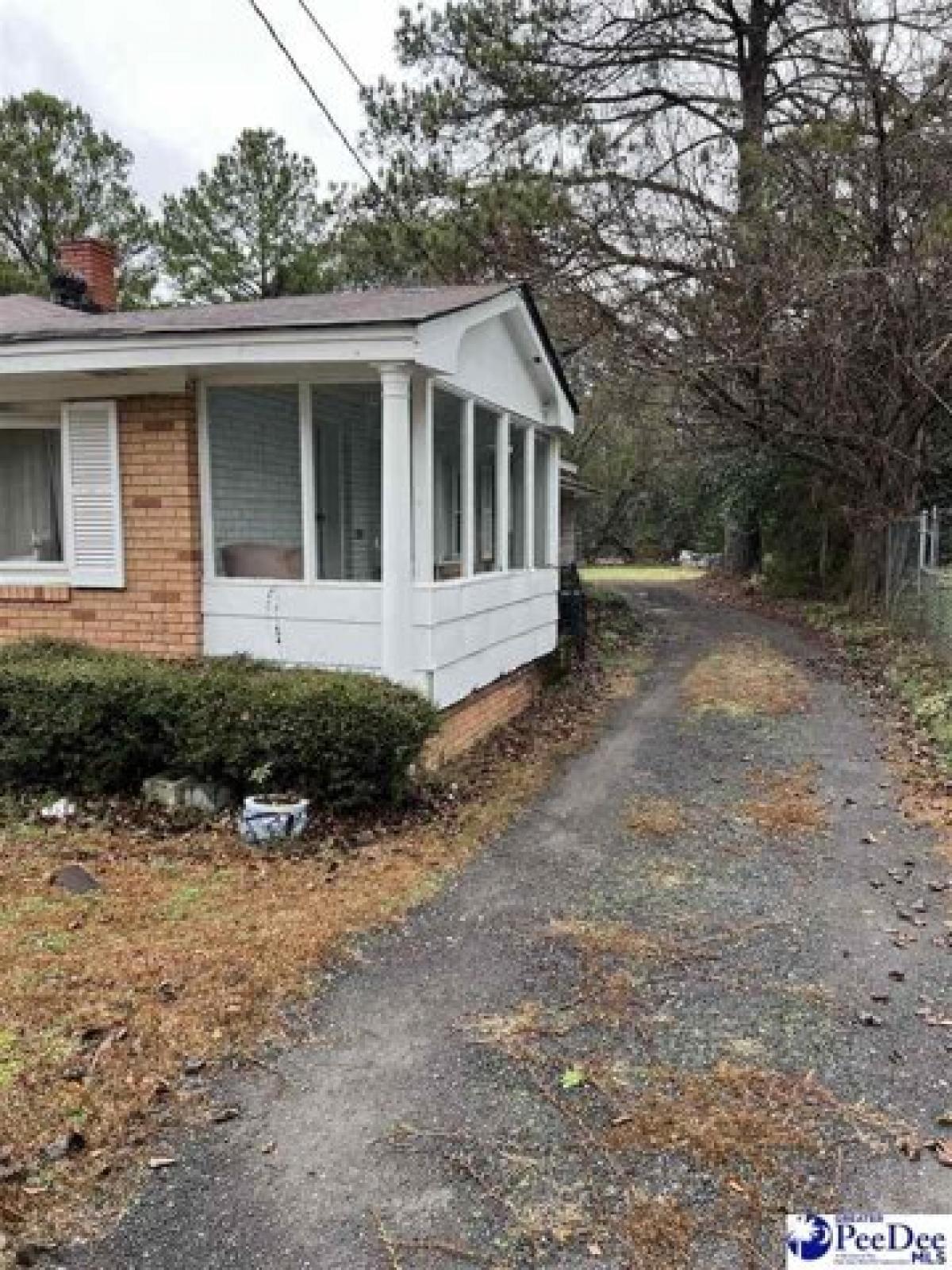 Picture of Home For Sale in Florence, South Carolina, United States