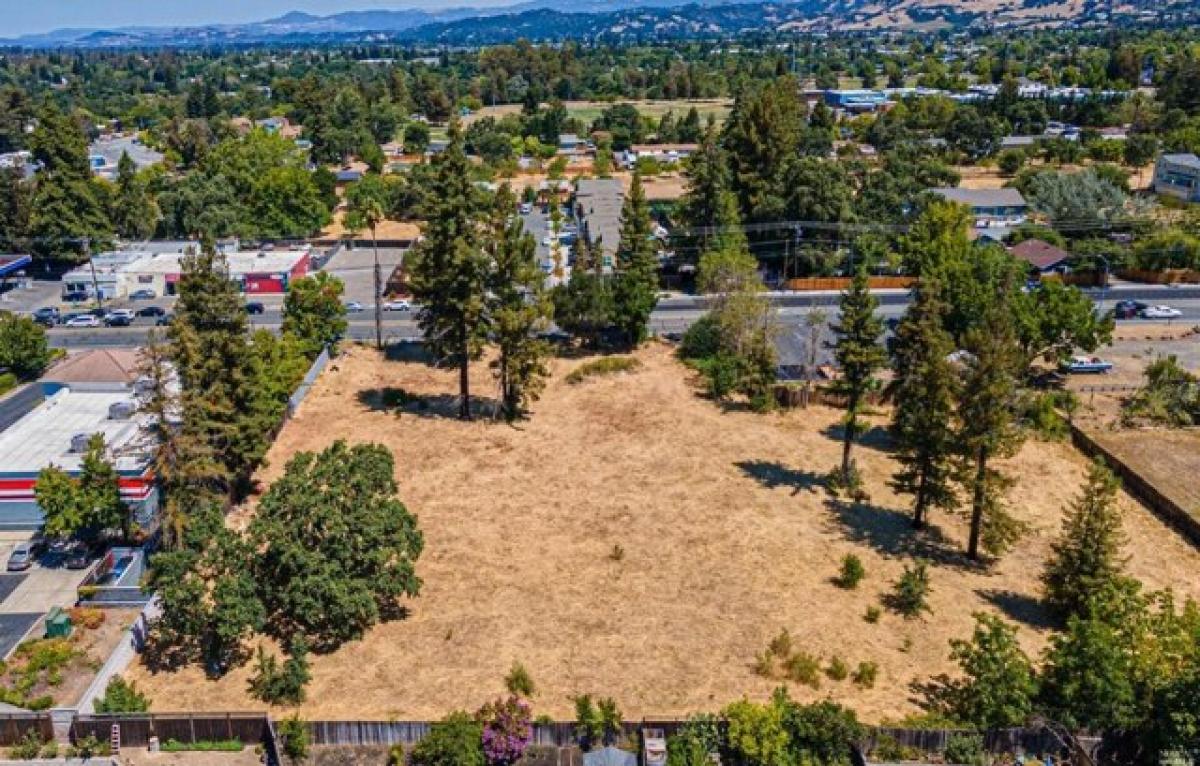 Picture of Residential Land For Sale in Santa Rosa, California, United States