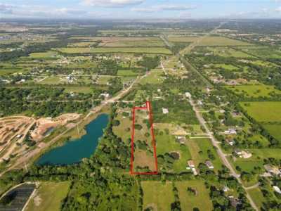 Home For Sale in Alvin, Texas